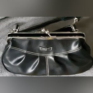 Apt 9 Retro handbag, kiss clasp lock, black w/white stitching one inside zip poc